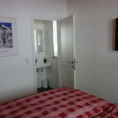 Apartment Traumhafter Seeblick: Ferienwohnung 