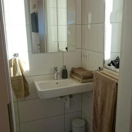 Apartment Traumhafter Seeblick: Ferienwohnung 
