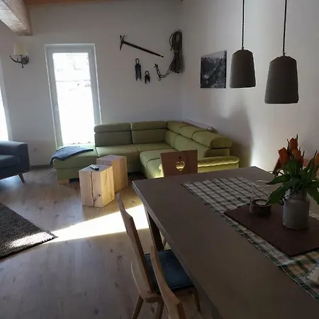 Traumhafter Seeblick: Ferienwohnung 