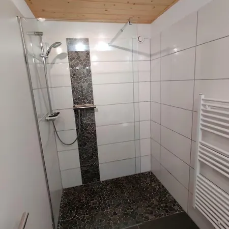 Traumhafter Seeblick: Ferienwohnung 