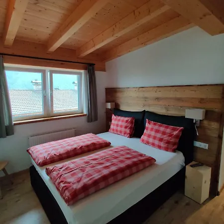 Traumhafter Seeblick: Ferienwohnung 