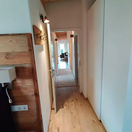 Traumhafter Seeblick: Ferienwohnung 